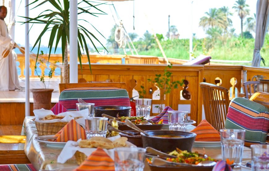 “Luxury Dahabiya: Unveiling Egypt’s Wonders in 5 Days, 4 Nights”