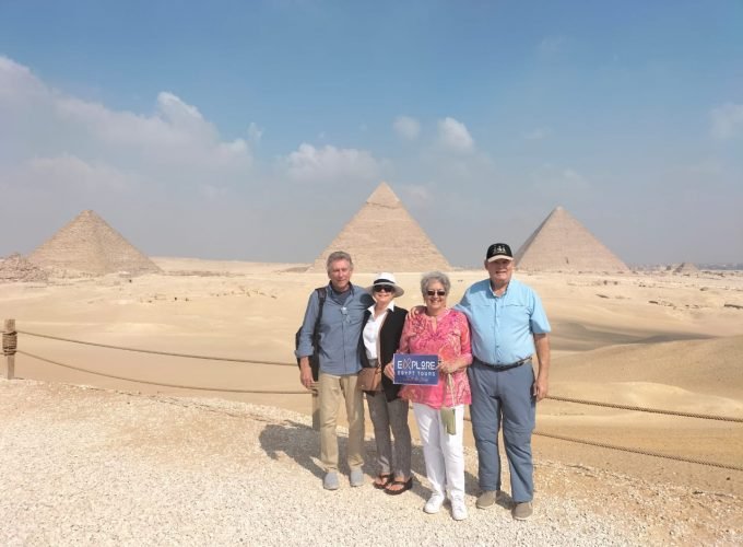 Tour a las pirámides y el museo Egipcio desde el puerto de Alejandría