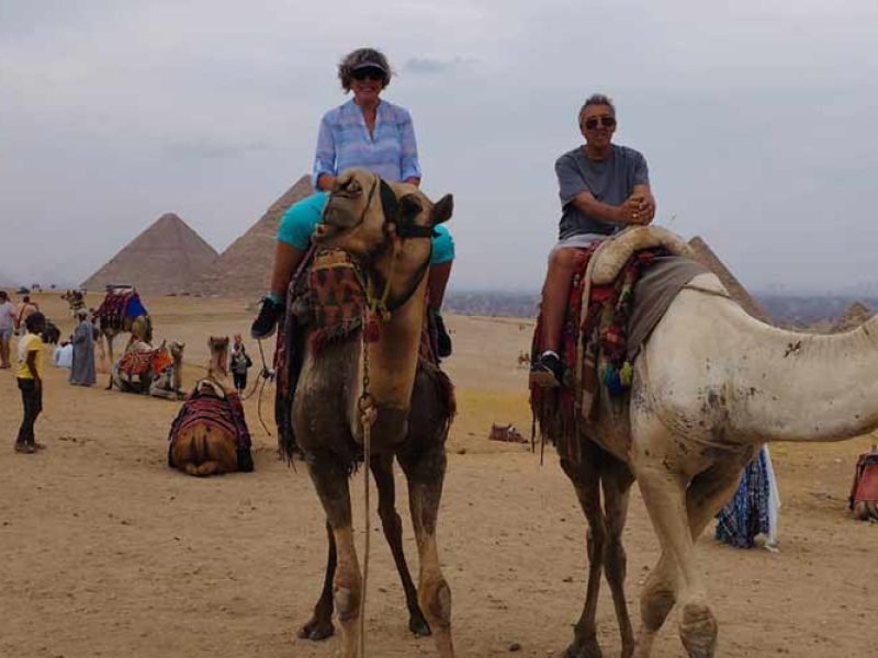  El Cairo y las Pirámides 