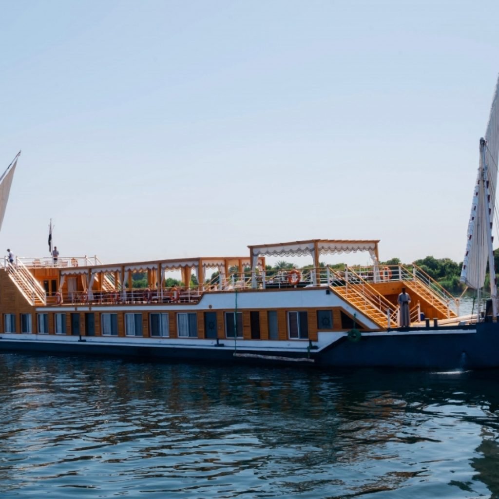 Dahabiya cruise