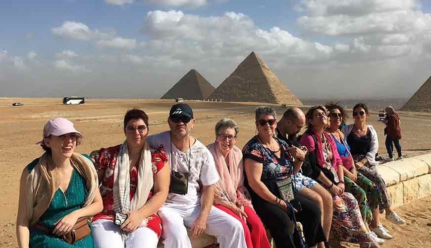Amazing Giza pyramid Private tour to 3 pyramids