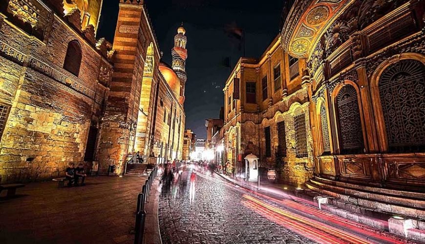 Rua Muizz no Cairo