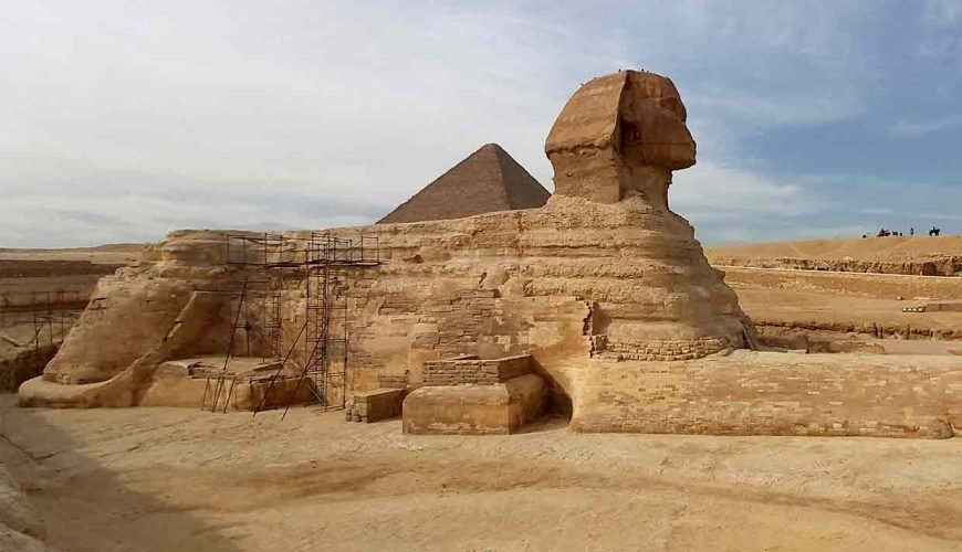 Sphinx de Gizeh : Un Voyage au cœur du Mystère Égyptien