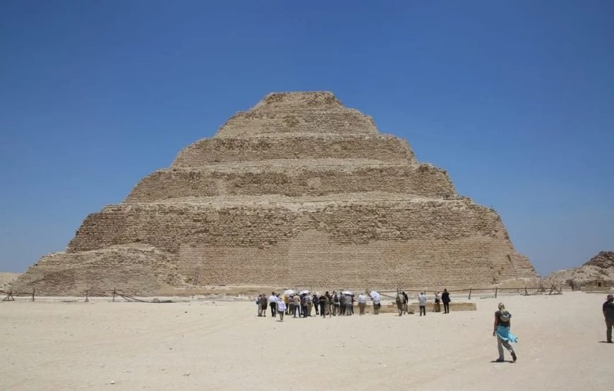 Super visite privée de pyramides de Gizeh et Saqqarah