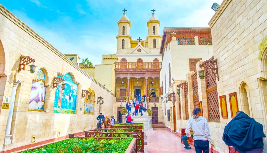 La Iglesia Colgante, la iglesia más antigua del Cairo copto