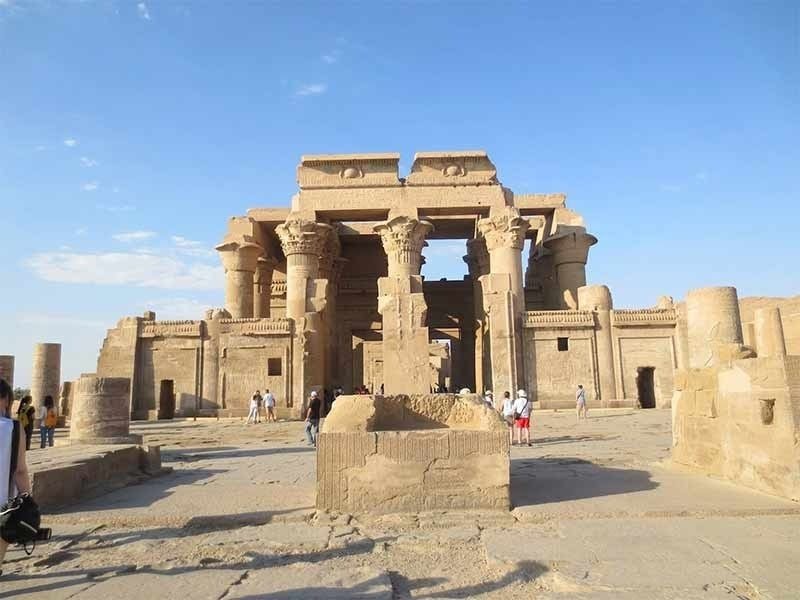 The stunning beauty and detailed architecture of Kom Ombo Temple