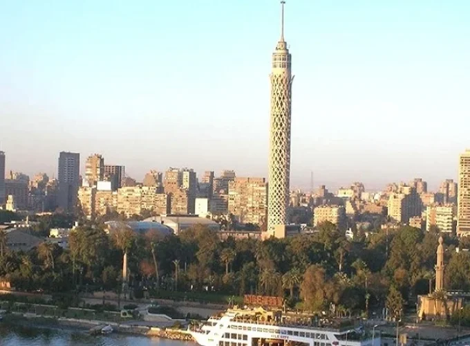Cairo Tower standing tall with striking under the bright sun.